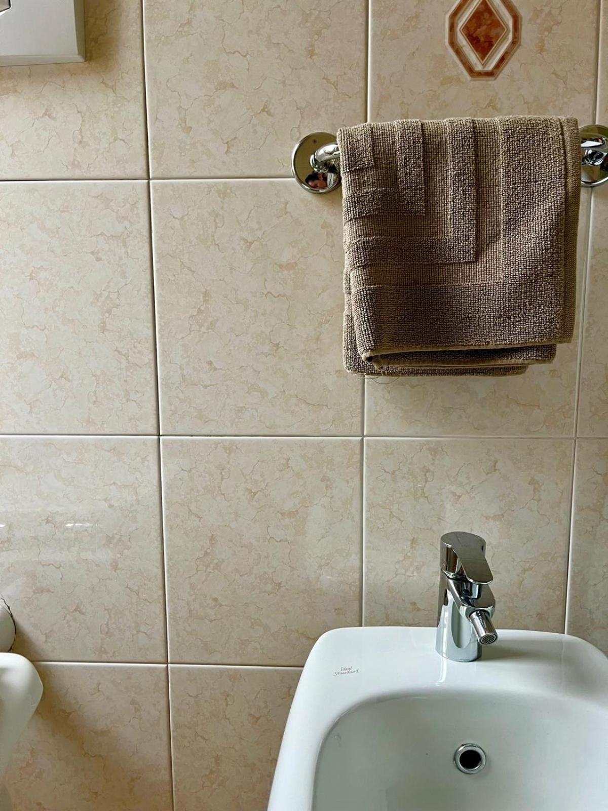 Perla House Apartment Abbadia Lariana Bagian luar foto