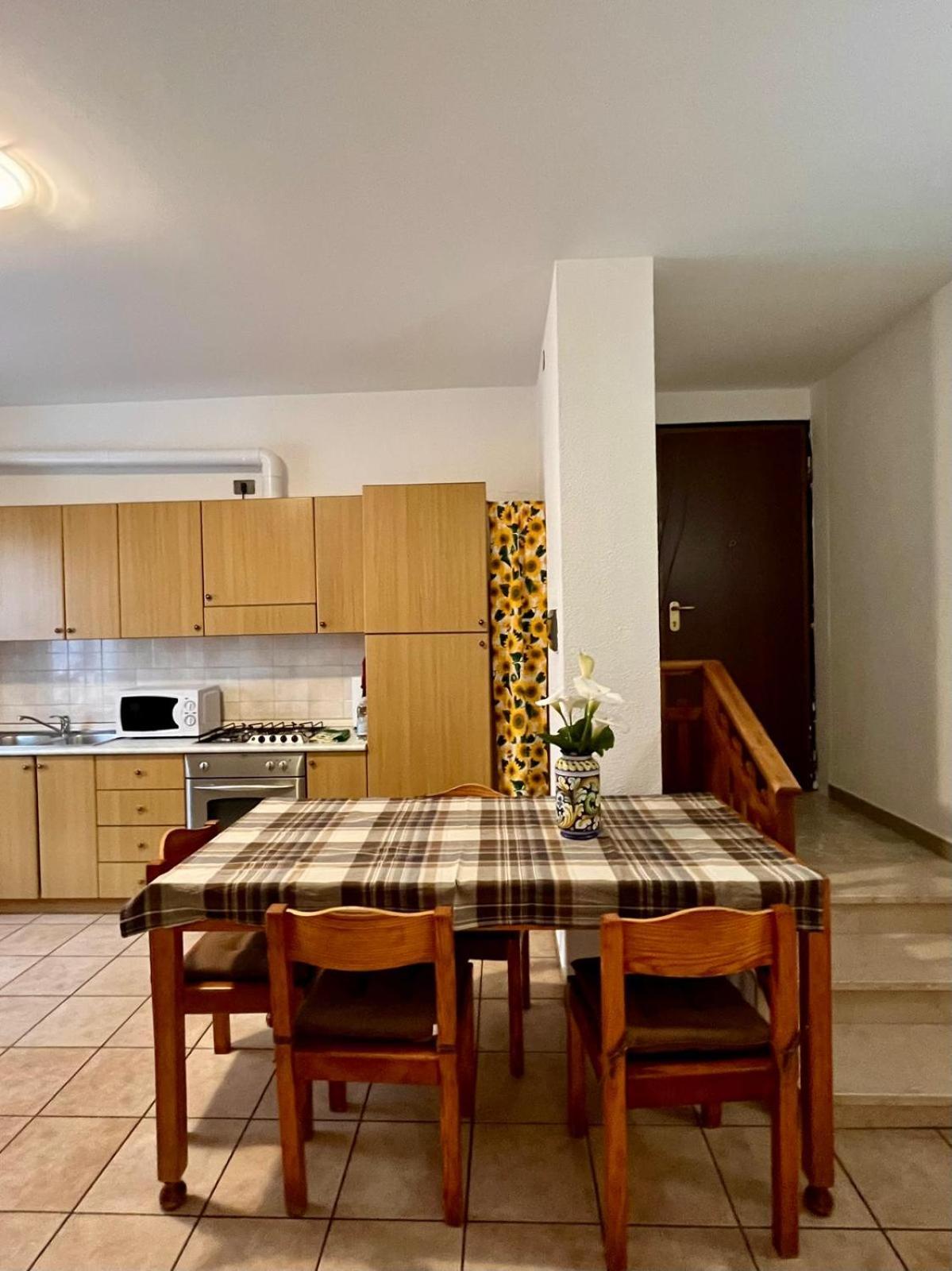 Perla House Apartment Abbadia Lariana Bagian luar foto