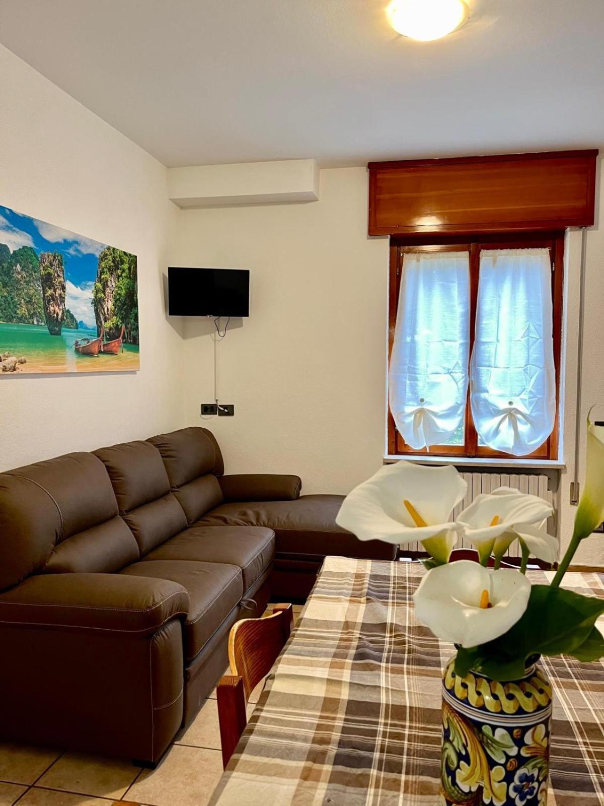 Perla House Apartment Abbadia Lariana Bagian luar foto