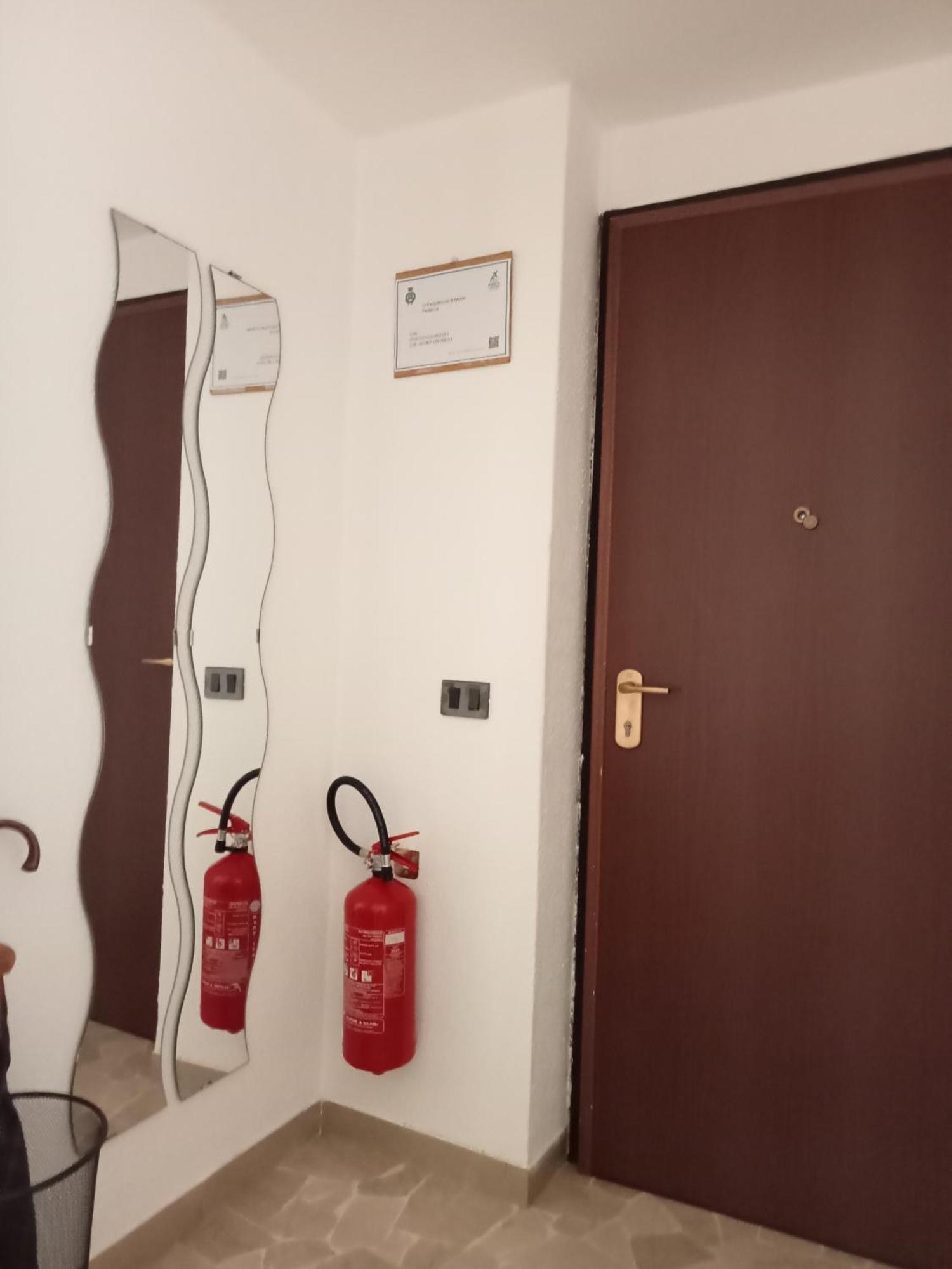 Perla House Apartment Abbadia Lariana Bagian luar foto